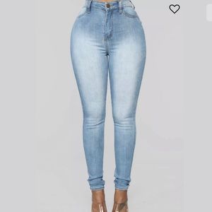 Fashion Nova Luxe High Waist Skinny Jeans - Light